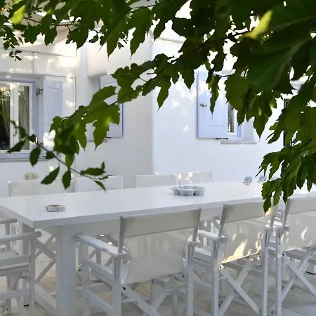 Zeos - Cycladic House In Ampelas, * Πάρος
